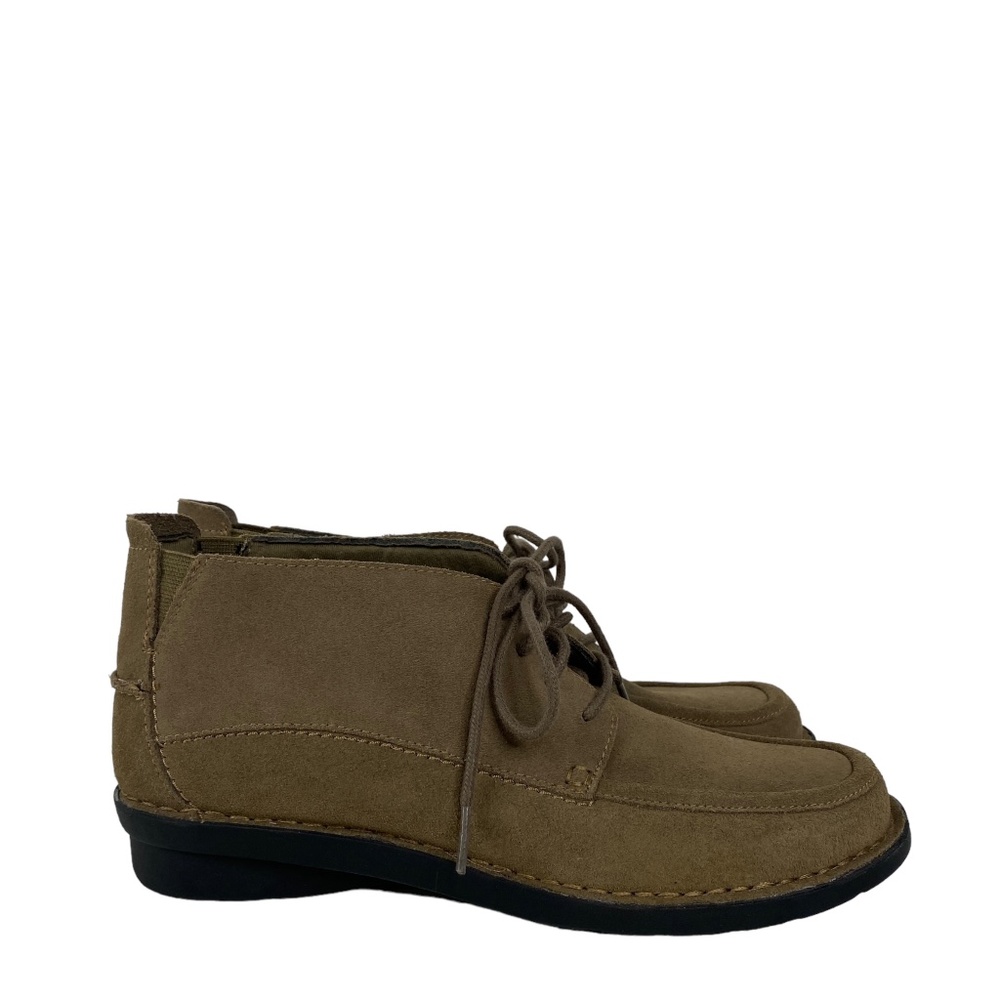 Clarks Nikki Class Taupe Suede Ankle Boots Womens 9W (9 Wide)